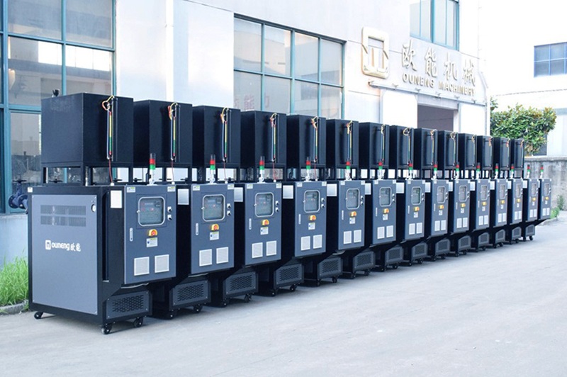 挤出机模头设备需要多大功率导热油加热器？
